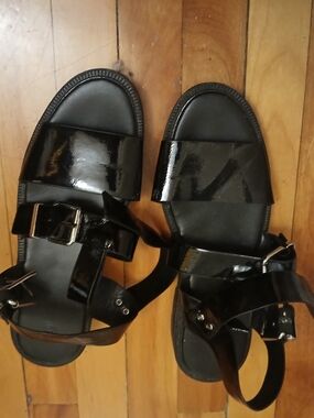 Forever 21 Black Patent Gladiator Sandals